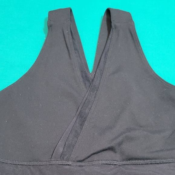 EUC LIKE NEW LULULEMON ATHLETIC TOP - Picture 4 of 12